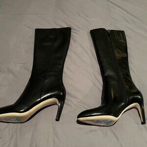 Via Spiga Black Leather Pointy Toe Boots - Size 7.5M